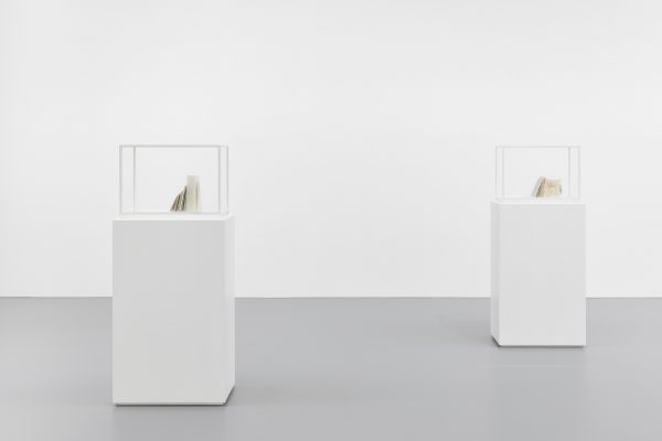 kleine prosa, I; kleine prosa, II (installation view)