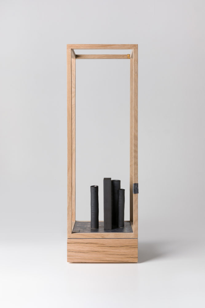 Muet VI front view Edmund de Waal