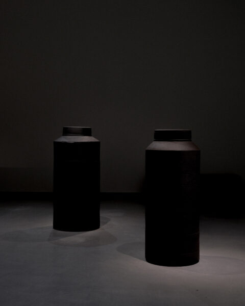 Playing with Fire: Edmund de Waal and Axel Salto, installation view