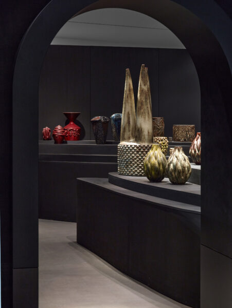 Playing with Fire: Edmund de Waal and Axel Salto, installation view