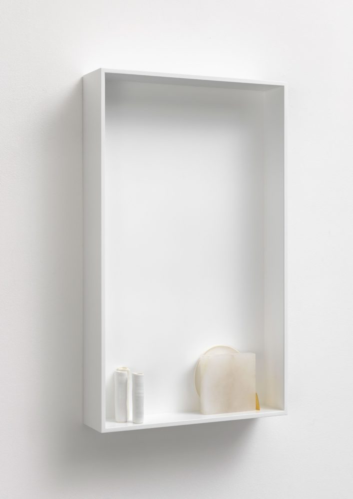 Edmund de Waal still beside her V 02