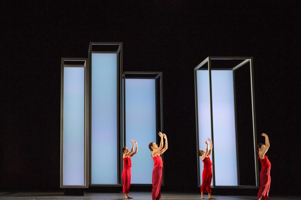 1 Edmund de Waal Wayne Mc Gregor Ballet Yugen Photographed by Andrej Uspenski