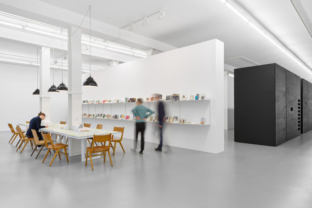 2016 Edmund de Waal Installation view Goethe 1 photo def image 2 zu 3 s RGB