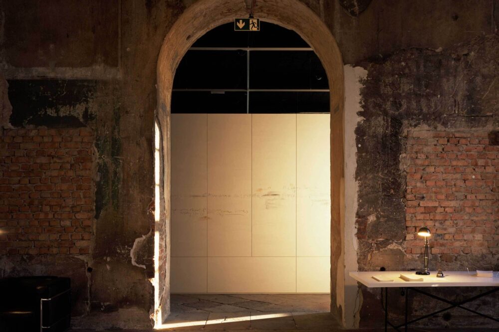 Edmund de Waal library of exile Dresden Helen Binet 010